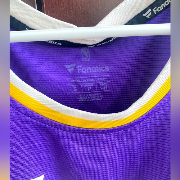 Youth S Fanatics LA Lakers Jerseys
Anthony Davis - Picture 2 of 3